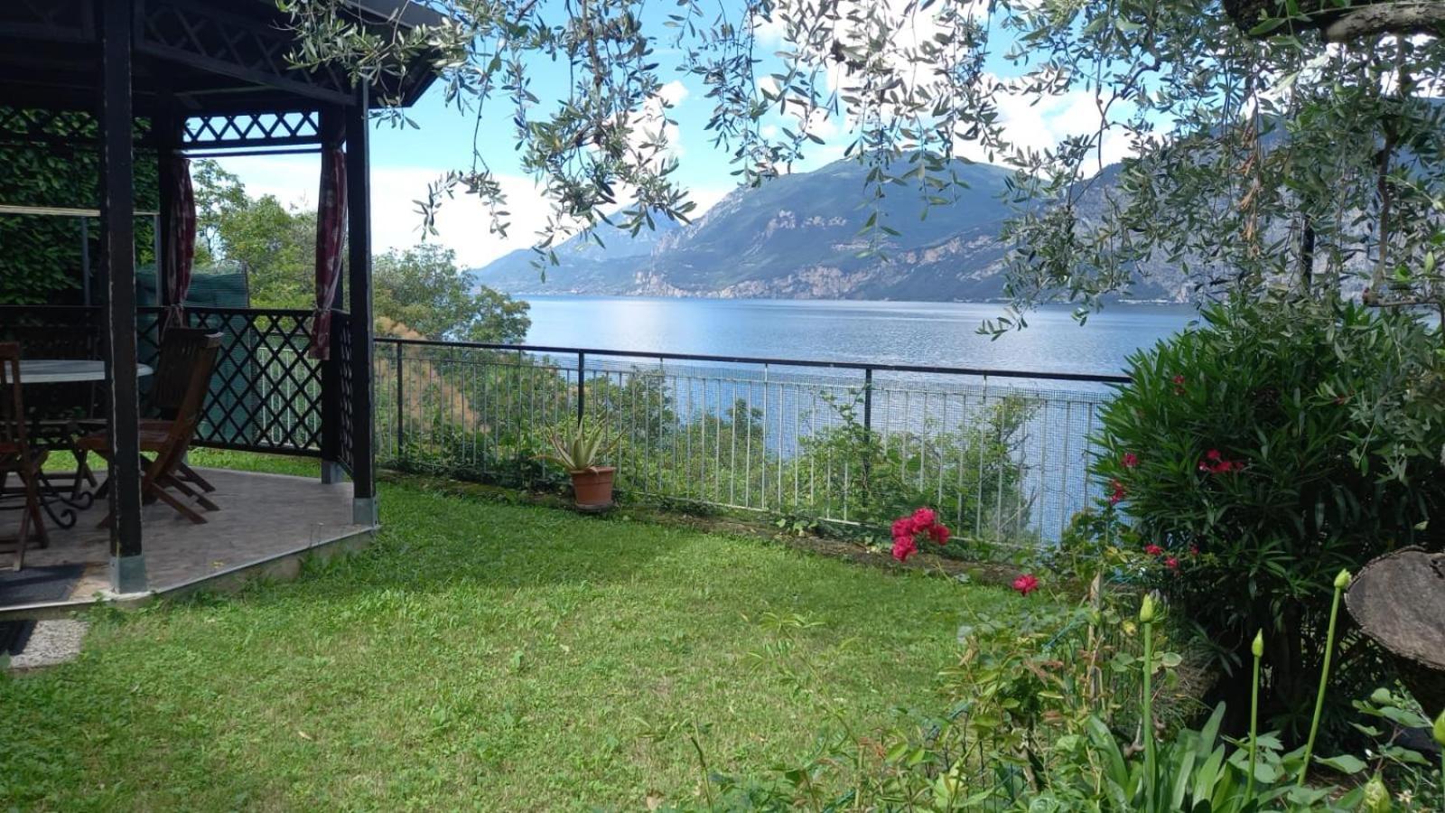 Casa Alessandra Malcesine Exteriör bild